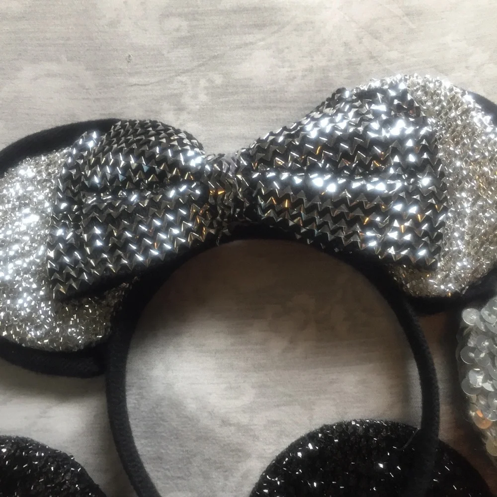 Set of 4 Minnie Mouse ears - Picture 5 of 6